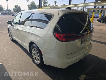 2023 Chrysler Pacifica Touring L 121.6" WB – miniatura 6