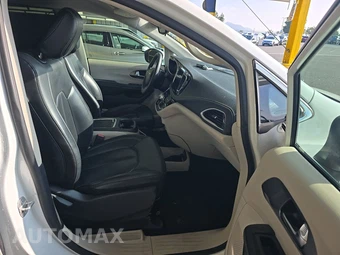 2023 Chrysler Pacifica Touring L 121.6" WB – miniatura 8