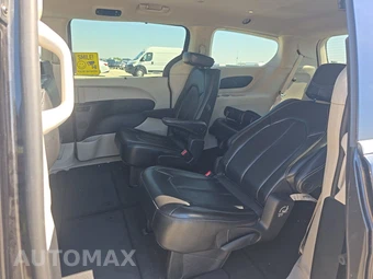 2023 Chrysler Pacifica Touring L 121.6" WB – miniatura 13