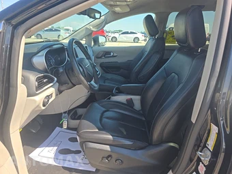 2023 Chrysler Pacifica Touring L 121.6" WB – miniatura 7