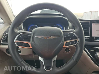 2023 Chrysler Pacifica Touring L 121.6" WB - miniatura 10
