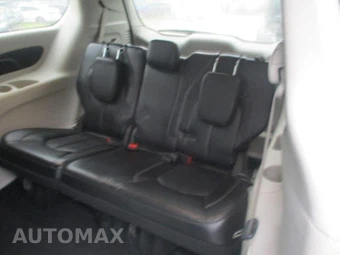 2023 Chrysler Pacifica Touring L 121.6" WB - miniatura 18