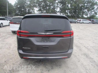 2023 Chrysler Pacifica Touring L 121.6" WB - miniatura 20