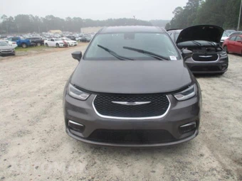 2023 Chrysler Pacifica Touring L 121.6" WB - miniatura 9
