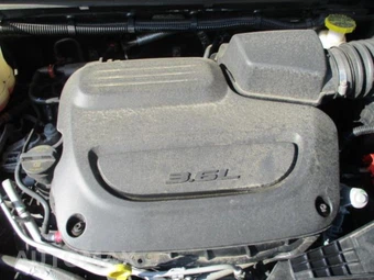 2023 Chrysler Pacifica Touring L 121.6" WB - miniatura 11