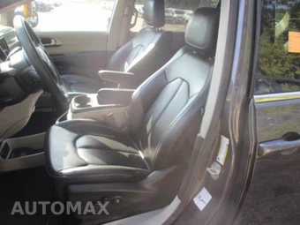 2023 Chrysler Pacifica Touring L 121.6" WB - miniatura 16