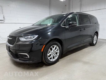 2023 Chrysler Pacifica Touring L 121.6" WB - car from the USA, Manheim Buy-Now listing at AUTOMAX