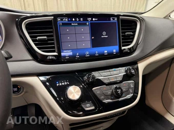 2023 Chrysler Pacifica Touring L 121.6" WB - miniatura 12