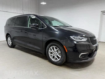 2023 Chrysler Pacifica Touring L 121.6" WB - miniatura 3