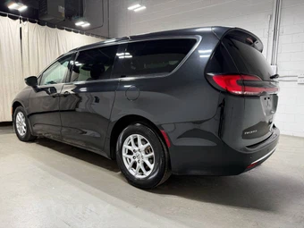 2023 Chrysler Pacifica Touring L 121.6" WB - miniatura 5