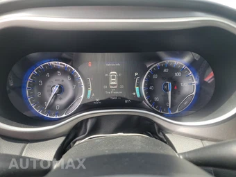 2023 Chrysler Pacifica Touring L 121.6" WB – miniatura 12