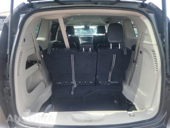 2023 Chrysler Pacifica Touring L 121.6" WB – miniatura 17