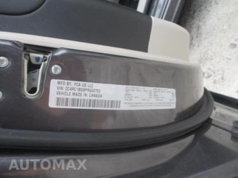 2023 Chrysler Pacifica Touring L 121.6" WB - miniatura 16