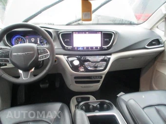 2023 Chrysler Pacifica Touring L 121.6" WB - miniatura 9