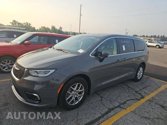 2023 Chrysler Pacifica Touring L 121.6" WB