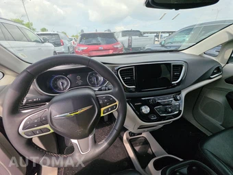 2023 Chrysler Pacifica Touring L 121.6" WB - miniatura 11