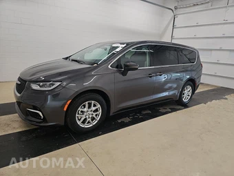2023 Chrysler Pacifica Touring L 121.6" WB