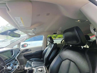 2023 Chrysler Pacifica Touring L 121.6" WB - miniatura 11