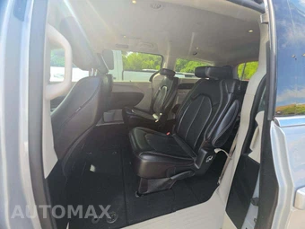 2023 Chrysler Pacifica Touring L 121.6" WB - miniatura 13