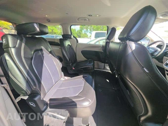 2023 Chrysler Pacifica Touring L 121.6" WB - miniatura 17
