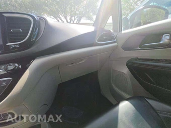 2023 Chrysler Pacifica Touring L 121.6" WB - miniatura 20