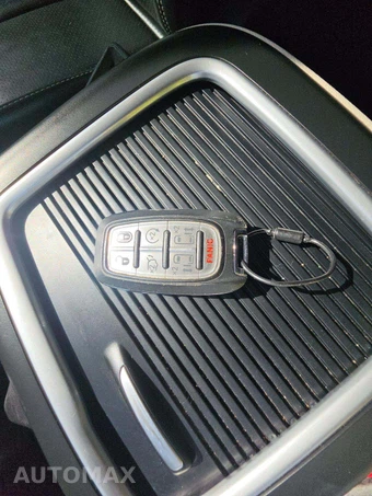 2023 Chrysler Pacifica Touring L 121.6" WB - miniatura 8