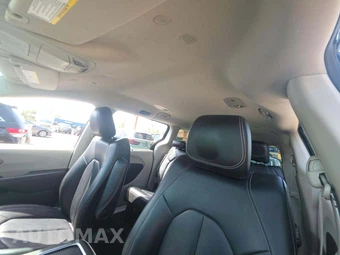 2023 Chrysler Pacifica Touring L 121.6" WB - miniatura 11