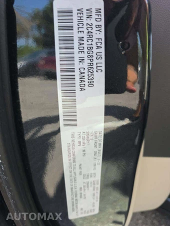 2023 Chrysler Pacifica Touring L 121.6" WB - miniatura 5