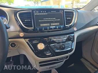 2023 Chrysler Pacifica Touring L 121.6" WB - miniatura 11