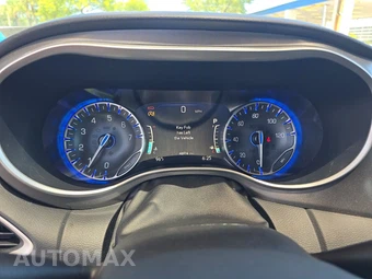 2023 Chrysler Pacifica Touring L 121.6" WB - miniatura 12