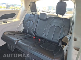 2023 Chrysler Pacifica Touring L 121.6" WB - miniatura 13