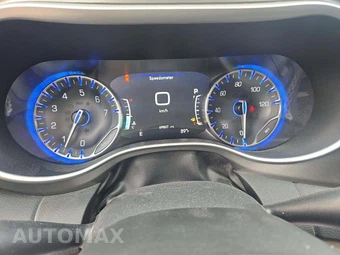 2023 Chrysler Pacifica Touring L 121.6" WB – miniatura 6