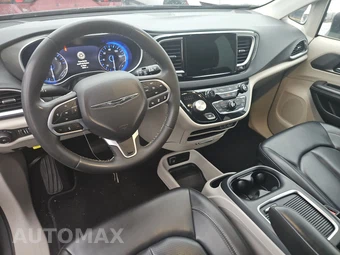 2023 Chrysler Pacifica Touring L 121.6" WB - miniatura 11