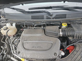 2023 Chrysler Pacifica Touring L 121.6" WB - miniatura 15