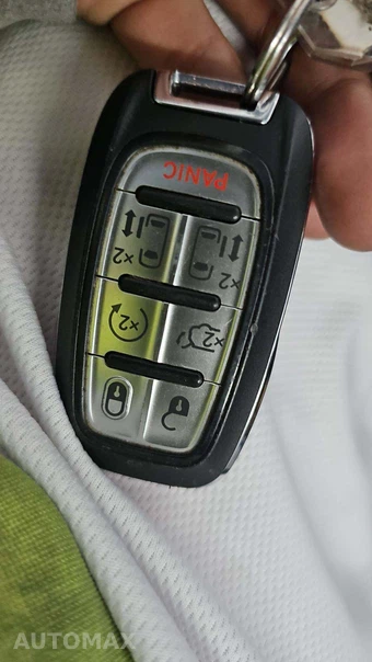2023 Chrysler Pacifica Touring L 121.6" WB – miniatura 19