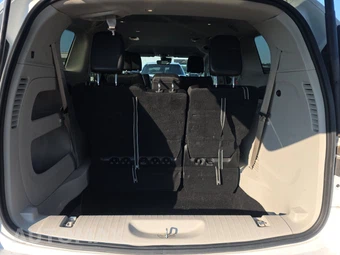 2023 Chrysler Pacifica Touring L 121.6" WB - miniatura 16