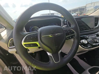 2023 Chrysler Pacifica Touring L 121.6" WB - miniatura 10