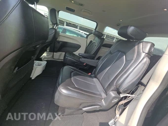 2023 Chrysler Pacifica Touring L 121.6" WB - miniatura 13