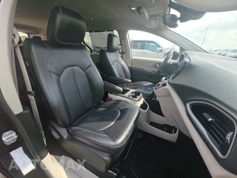 2023 Chrysler Pacifica Touring L 121.6" WB - miniatura 8