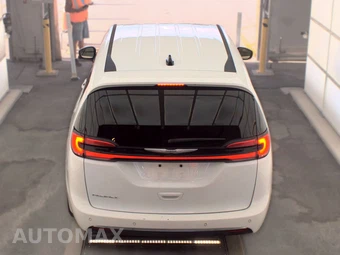 2023 Chrysler Pacifica Touring L 121.6" WB - miniatura 5