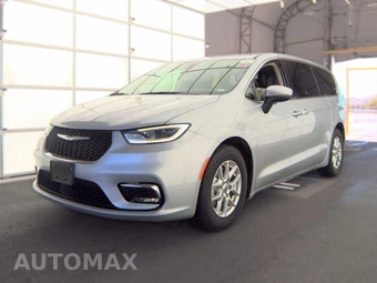 2023 Chrysler Pacifica Touring L 121.6" WB