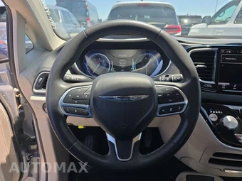 2023 Chrysler Pacifica Touring L 121.6" WB – miniatura 10
