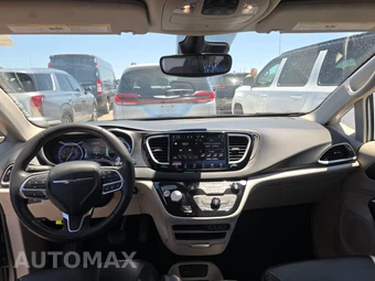 2023 Chrysler Pacifica Touring L 121.6" WB – miniatura 11