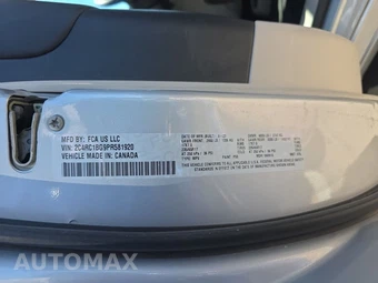 2023 Chrysler Pacifica Touring L 121.6" WB – miniatura 15