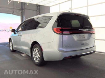 2023 Chrysler Pacifica Touring L 121.6" WB – miniatura 6