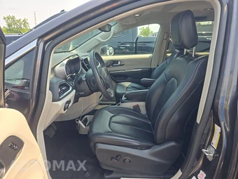 2023 Chrysler Pacifica Touring L 121.6" WB - miniatura 7