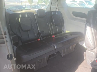 2023 Chrysler Pacifica Touring L 121.6" WB - miniatura 14