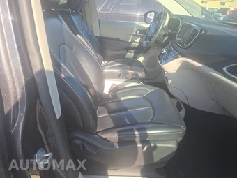 2023 Chrysler Pacifica Touring L 121.6" WB - miniatura 8