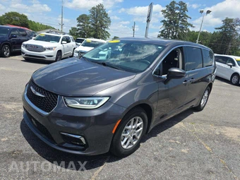 2023 Chrysler Pacifica Touring L 121.6" WB