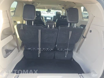 2023 Chrysler Pacifica Touring L 121.6" WB - miniatura 17